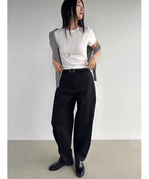 Didot.showroom（ディドット ショールーム）の「【DIDOT.】2サイズ展開｜オリジナルラウンドT（Tシャツ/カットソー・レディース・ブラック/アイボリー/レッド/グレー/ベージュ・S/M）」の22枚目の写真