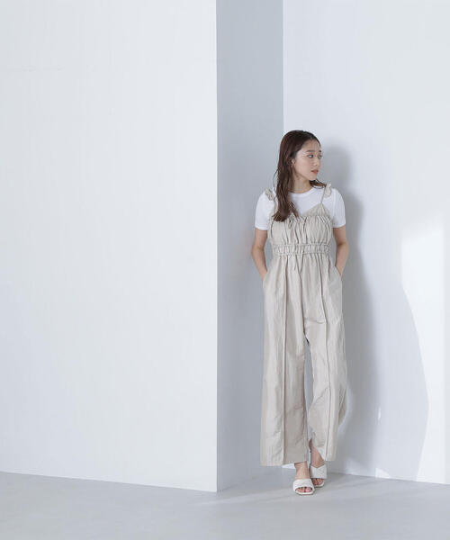 NATURAL BEAUTY BASIC（ナチュラルビューティーベーシック）の「【THINK BEAUTY】【麻亜里さんコラボ】タフタオールインワン（つなぎ/オールインワン・レディース・ベージュ/ネイビー・FREE）」の18枚目の写真