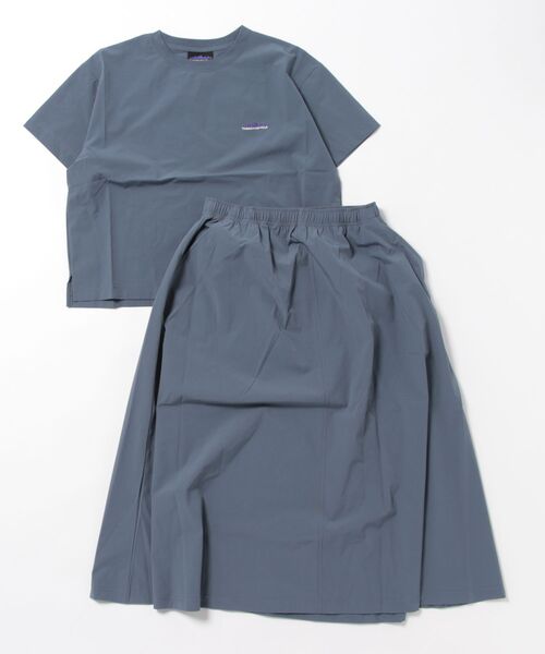 THOUSAND MILE(サウザンドマイル)の「THOUSAND MILE/サウザンドマイル SHORT SLEEVE T-SHIRT & SKIRT SET ショートスリーブシャツ&スカート セットアップ+バッグ(3点セット)(セットアップ・レディース・ブラック/ブルーグレー/チャコール/ベージュ/オリーブ・FREE)」の2枚目の写真