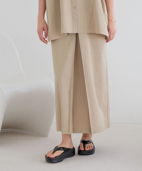 HEREIAM（ヘレイアム）の「【HEREIAM】接触冷感&イージーケア/COOLマテリアルスカート（スカート・レディース・ベージュ/ブラック・SMALL/MEDIUM）」の13枚目の写真