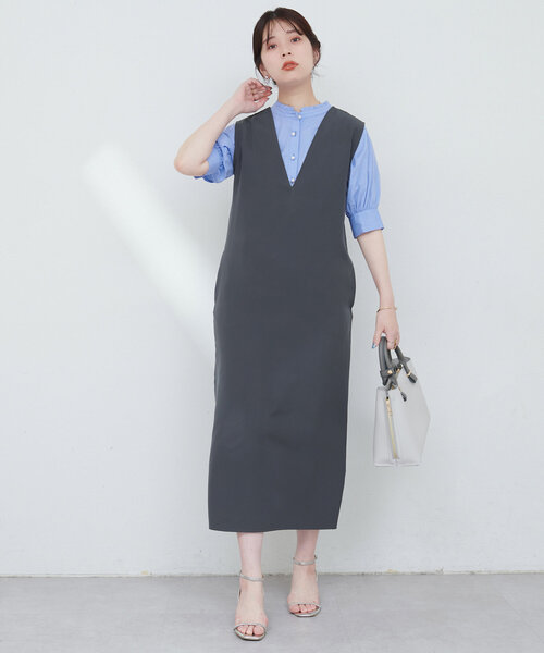natural couture(ナチュラルクチュール)の「カットジョーゼットVネックワンピース(ワンピース・レディース・モカ/ブラック/オフホワイト/チャコールグレー・FREE)」の21枚目の写真