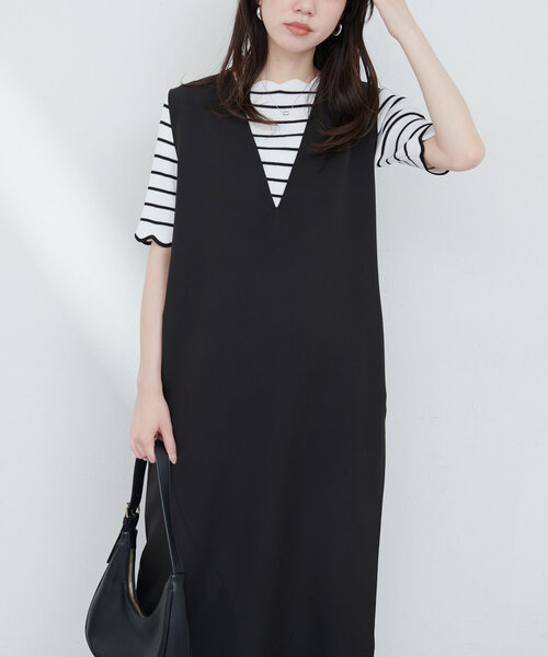 natural couture(ナチュラルクチュール)の「カットジョーゼットVネックワンピース(ワンピース・レディース・モカ/ブラック/オフホワイト/チャコールグレー・FREE)」の14枚目の写真