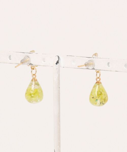 tone（トーン）の「【R】818 ジルコニアフラワー×かすみ草ピアス(MA)（ピアス（両耳用）・レディース・グリーン・FREE）」の12枚目の写真