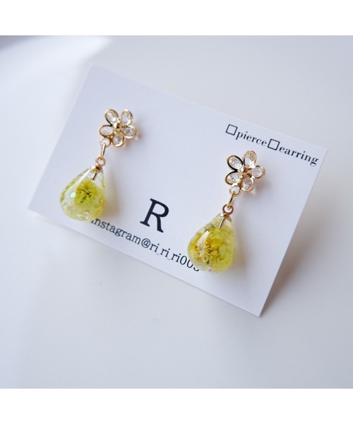 tone（トーン）の「【R】818 ジルコニアフラワー×かすみ草ピアス(MA)（ピアス（両耳用）・レディース・グリーン・FREE）」の2枚目の写真