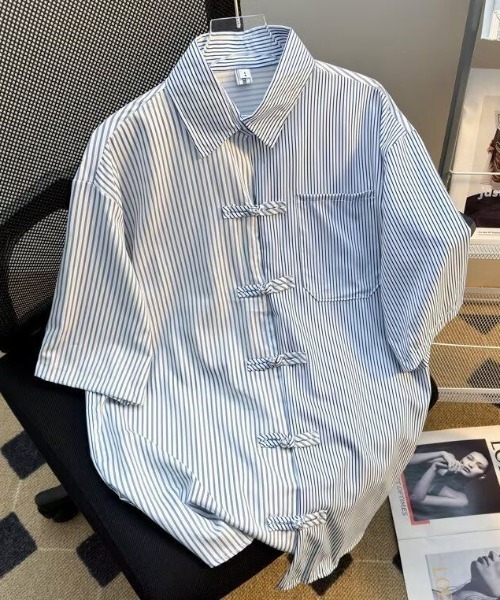 boohoo MAN★半袖 ストライプ柄 ボタン留め シャツ ワイシャツ セール】中国風ボタンストライプ半袖シャツ（シャツ/ブラウス