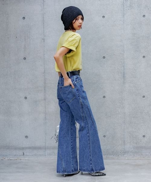 PAGEBOY（ページボーイ）の「ボタニカルシシュウＴシャツ（Tシャツ/カットソー・レディース・チャコールグレー/グリーン系その他4/ベージュ系その他・FREE）」の18枚目の写真