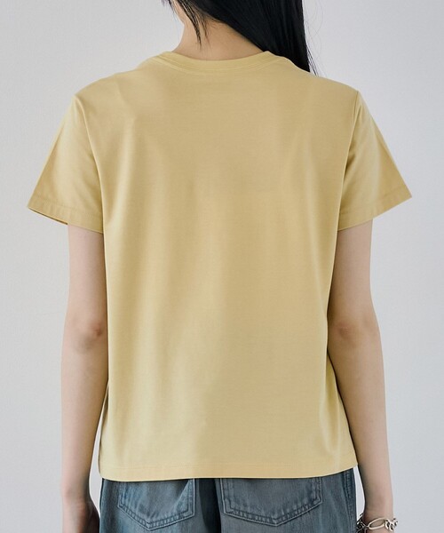 UNITED TOKYO(ユナイテッドトウキョウ)の「【再入荷なし!】スリーククルーTEE|ウォッシャブル/半袖/Tシャツ/オフィスカジュアル(Tシャツ/カットソー・レディース・イエロー/ホワイト/ライトブルー/ブラック・FREE)」の12枚目の写真