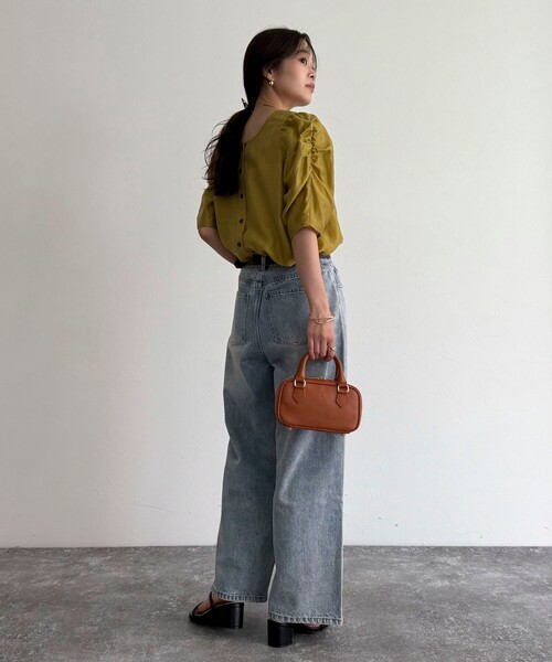 fredy emue（フレディエミュ）の「2WAYシアー袖ボリュームブラウス（シャツ/ブラウス・レディース・ブラック/オフホワイト/ベージュ/イエロー・38）」の8枚目の写真