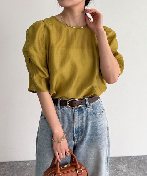 fredy emue（フレディエミュ）の「2WAYシアー袖ボリュームブラウス（シャツ/ブラウス・レディース・ブラック/オフホワイト/ベージュ/イエロー・38）」の12枚目の写真