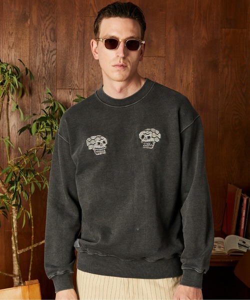 schott(ショット)の「Schott/ショット/PIGMENT SKULL AND SNAKE CREW SWEAT/ピグメント スカル アンド スネーク クルースウェット(スウェット・メンズ・レッド/ブルーグレー/ブラック・2XL/XL/L/M)」の5枚目の写真