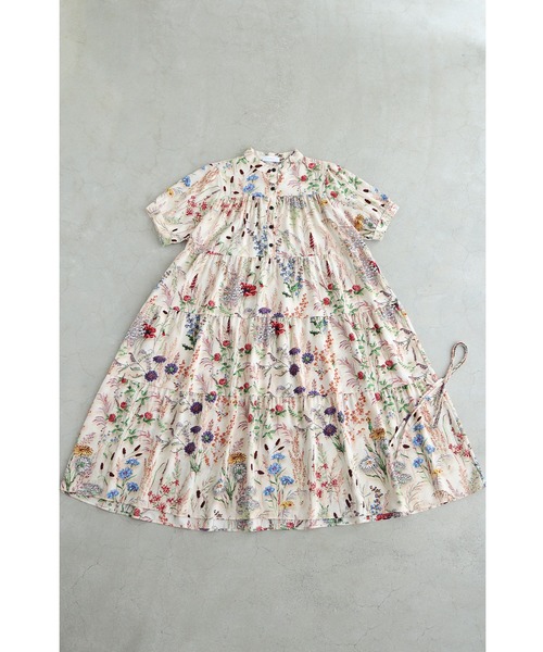 cawaii（カワイイ）の「季節を彩る花集めティアードロングワンピース（紐リボン付き）半袖バージョン（ワンピース・レディース・ベージュ・FREE）」の9枚目の写真