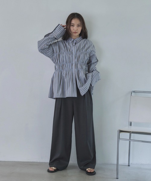 feepur（フェピュール）の「シャーリングアソートオーバーシャツ（シャツ/ブラウス・レディース・ブラウン/ブルー/グレー・MEDIUM）」の19枚目の写真