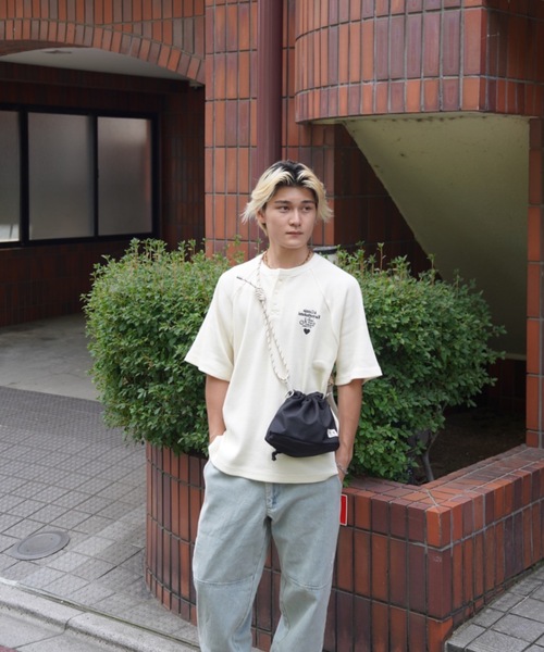 kaoyorinakami(カオヨリナカミ)の「Connie thermal henley tee / コニーサーマルヘンリーネックTシャツ(Tシャツ/カットソー・メンズ・ブラック/ホワイト・SMALL/MEDIUM/LARGE/X-LARGE)」の17枚目の写真