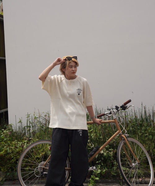 kaoyorinakami(カオヨリナカミ)の「Connie thermal henley tee / コニーサーマルヘンリーネックTシャツ(Tシャツ/カットソー・メンズ・ブラック/ホワイト・SMALL/MEDIUM/LARGE/X-LARGE)」の20枚目の写真