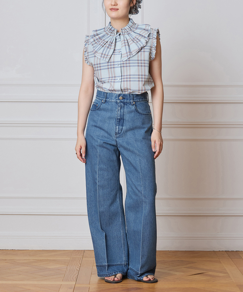 IENA LA BOUCLE（イエナラブークル）の「IENA LA BOUCLE C/Pポプリンフリルカラーシャツ（シャツ/ブラウス・レディース・ブラック/ブルー系その他・FREE）」の3枚目の写真