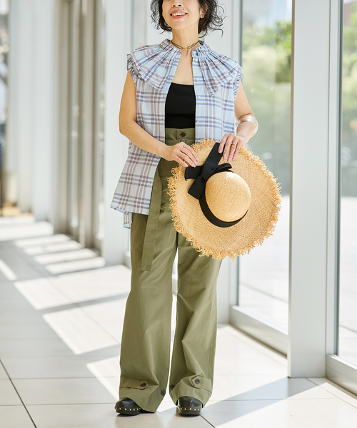 IENA LA BOUCLE（イエナラブークル）の「IENA LA BOUCLE C/Pポプリンフリルカラーシャツ（シャツ/ブラウス・レディース・ブラック/ブルー系その他・FREE）」の14枚目の写真