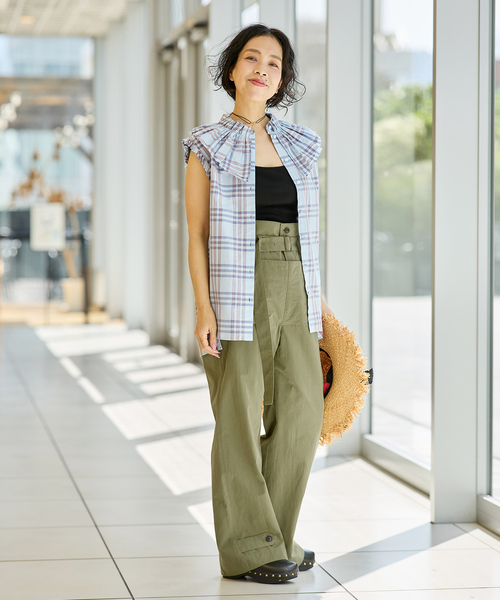 IENA LA BOUCLE（イエナラブークル）の「IENA LA BOUCLE C/Pポプリンフリルカラーシャツ（シャツ/ブラウス・レディース・ブラック/ブルー系その他・FREE）」の15枚目の写真