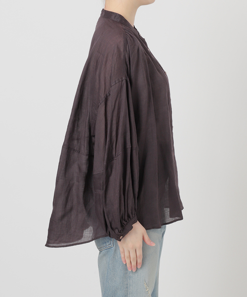 FRAMeWORK(フレームワーク)の「ラミーランタンスリーブバンドカラー(シャツ/ブラウス・レディース・ホワイト/ブラウン/ライトグリーン・FREE)」の10枚目の写真