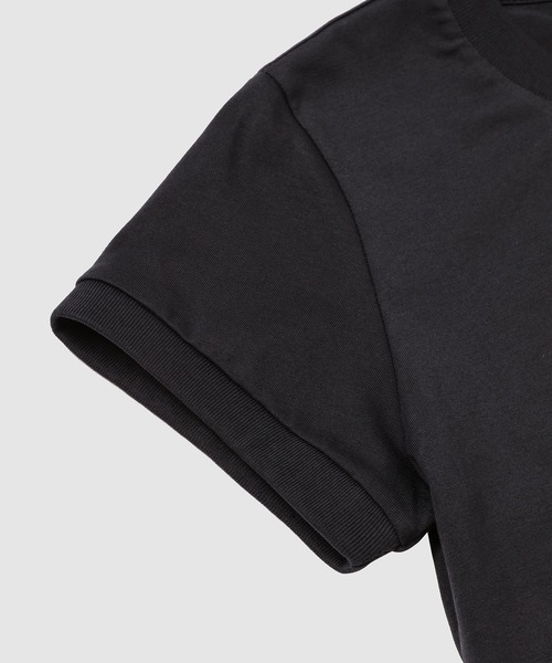 GANNI（ガニー）の「Basic Cotton Jersey Poodle Baby Fit T-shirt（Tシャツ/カットソー・レディース・ブラック系その他・S/M/L/XS）」の4枚目の写真