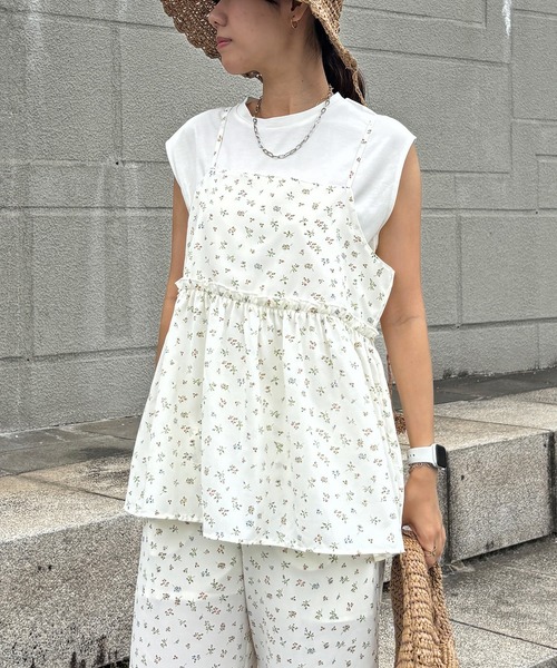 ISOOK（アイスー）の「【ISOOK / アイスー】フラワープリントフレアキャミ/ フレアギャザー キャミソール ノースリーブ レイヤード 重ね着 チュニック ロング丈 プリント セットアップ ホワイト アイボリー ブラック 白 黒 花柄 小花柄 ZOZOTOWN限定（チュニック・レディース・ブラック/ホワイト・FREE）」の22枚目の写真