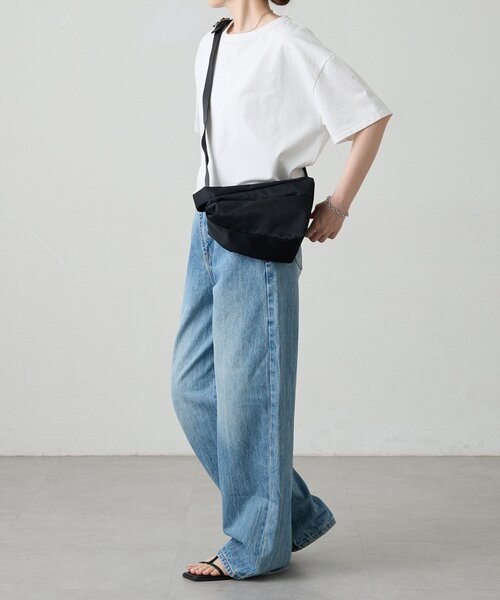 美品✨️russet ラシット デニム風 ショルダーバッグ 保存袋付き 美品✨️russet ラシット デニム風 ショルダーバッグ 保存袋付き