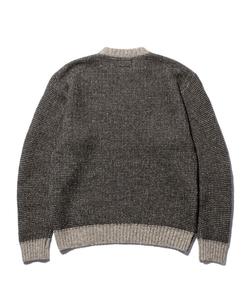 BEAMS PLUS（ビームスプラス）の「インレイ クルーネック ニット（ニット/セーター・メンズ・ブルー/ベージュ・S/M/L/XL）」の5枚目の写真