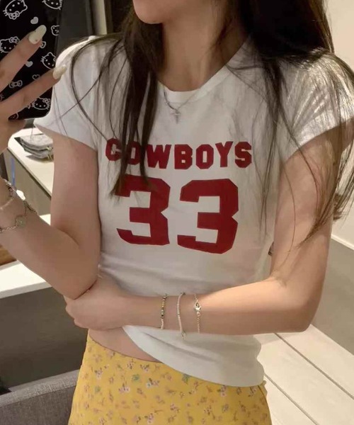 MEMECLE(メメクル)の「【 MEMECLE / メメクル 】33 プリントロゴ COWBOYS ぴちTシャツ(Tシャツ/カットソー・レディース・ピンク/ホワイト/レッド/イエロー/ネイビー・FREE)」の2枚目の写真