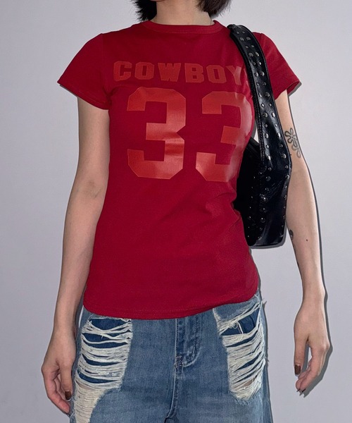 MEMECLE(メメクル)の「【 MEMECLE / メメクル 】33 プリントロゴ COWBOYS ぴちTシャツ(Tシャツ/カットソー・レディース・ピンク/ホワイト/レッド/イエロー/ネイビー・FREE)」の9枚目の写真