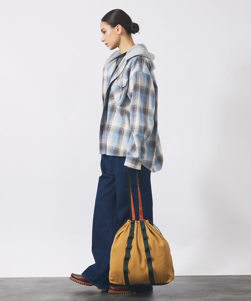 WEEKEND(ER)(ウィークエンダー)の「【WEEKEND(ER)/ウィークエンダー】CANVAS TOTE/トートバッグ/キャンバス/A4【WEB限定】(トートバッグ・メンズ・ブラウン/ブラック・フリー)」の3枚目の写真