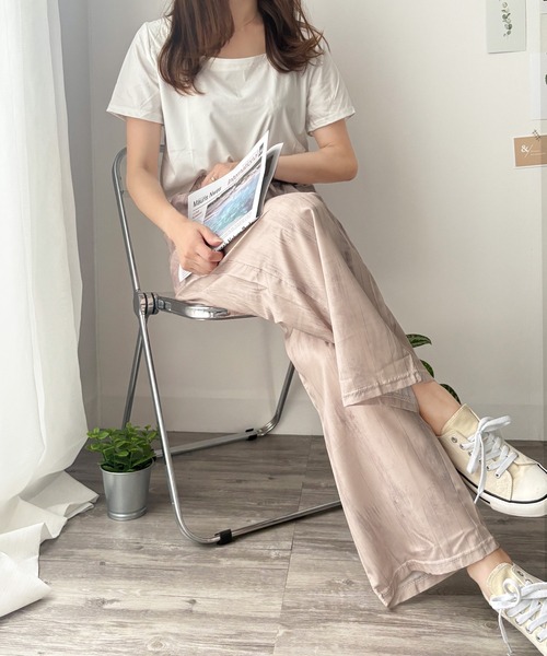 Amulet（アミュレット）の「着こなしにアクセントを添えてくれる　ニュアンス柄ストレートパンツ（その他パンツ・レディース・ベージュ/ブラック/ホワイト・M/L/XL/S）」の11枚目の写真