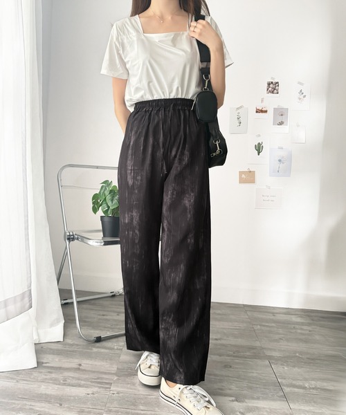 Amulet（アミュレット）の「着こなしにアクセントを添えてくれる　ニュアンス柄ストレートパンツ（その他パンツ・レディース・ベージュ/ブラック/ホワイト・M/L/XL/S）」の14枚目の写真