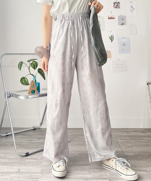 Amulet（アミュレット）の「着こなしにアクセントを添えてくれる　ニュアンス柄ストレートパンツ（その他パンツ・レディース・ベージュ/ブラック/ホワイト・M/L/XL/S）」の16枚目の写真