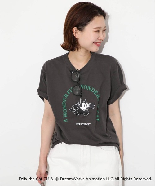 BALMYDAY'S(バルミーデイズ)の「《WEB限定/追加3》BALMYDAYS / バルミーデイズ SLOBE別注 FELIX TEE(Tシャツ/カットソー・レディース・ネイビー/ブラック・FREE)」の7枚目の写真