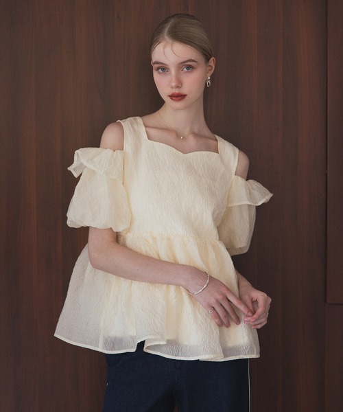 MERAKI（メラキ）の「オフショルパフスブラウス（シャツ/ブラウス・レディース・ピンク/ホワイト/ブルー・FREE）」の16枚目の写真