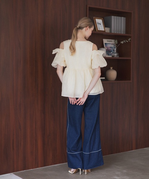 MERAKI（メラキ）の「オフショルパフスブラウス（シャツ/ブラウス・レディース・ピンク/ホワイト/ブルー・FREE）」の18枚目の写真