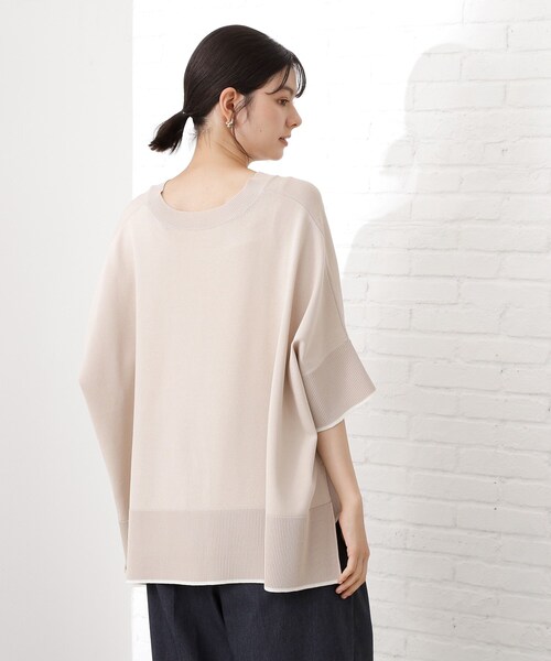 THE SHOP TK (ザ ショップ ティーケー )の「Vネックドルマンニット【毛玉になりにくい/洗濯機OK】(ニット/セーター・レディース・ブルー/ナチュラル/スミクロ・99)」の9枚目の写真
