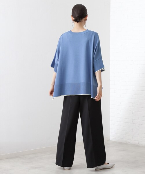 THE SHOP TK (ザ ショップ ティーケー )の「Vネックドルマンニット【毛玉になりにくい/洗濯機OK】(ニット/セーター・レディース・ブルー/ナチュラル/スミクロ・99)」の14枚目の写真