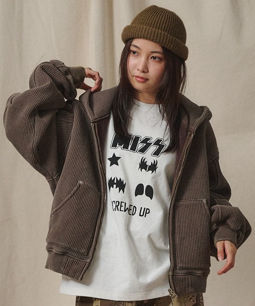 Universal Style Wear（ユニバーサルスタイルウェア）の「Universal Style Wear ピグメント "HUTON" フーディー（パーカー・メンズ・ブラウン/スミクロ/オフホワイト/カーキ・X-LARGE/LARGE/MEDIUM）」の3枚目の写真