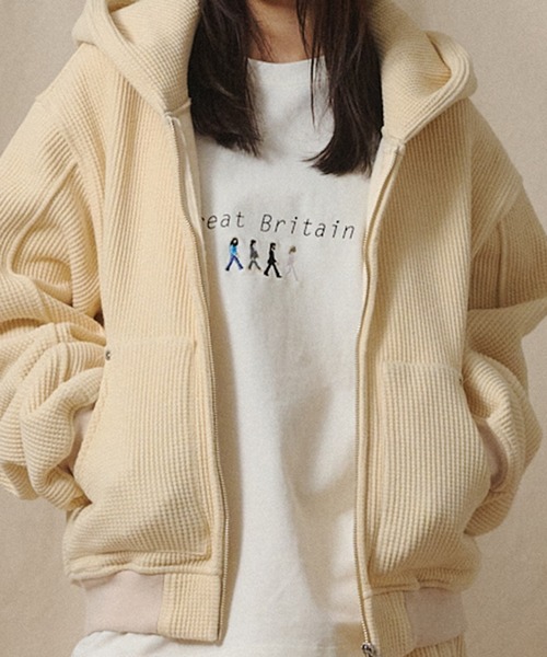 Universal Style Wear（ユニバーサルスタイルウェア）の「Universal Style Wear ピグメント "HUTON" フーディー（パーカー・メンズ・ブラウン/スミクロ/オフホワイト/カーキ・X-LARGE/LARGE/MEDIUM）」の5枚目の写真