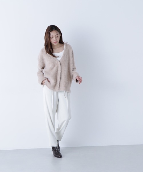 NATURAL BEAUTY BASIC（ナチュラルビューティーベーシック）の「◇【ちょうど、いい服】世渡り上手パンツ（その他パンツ・レディース・ブラック/カーキ/チャコールグレー/オフホワイト・LARGE/SMALL/MEDIUM）」の8枚目の写真