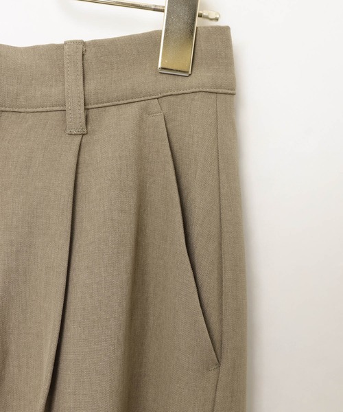 andme(アンドミー)の「タックスラックスワイドパンツ(スラックス・レディース・ブラック/ベージュ/ホワイト/ブラウン・M/L)」の17枚目の写真