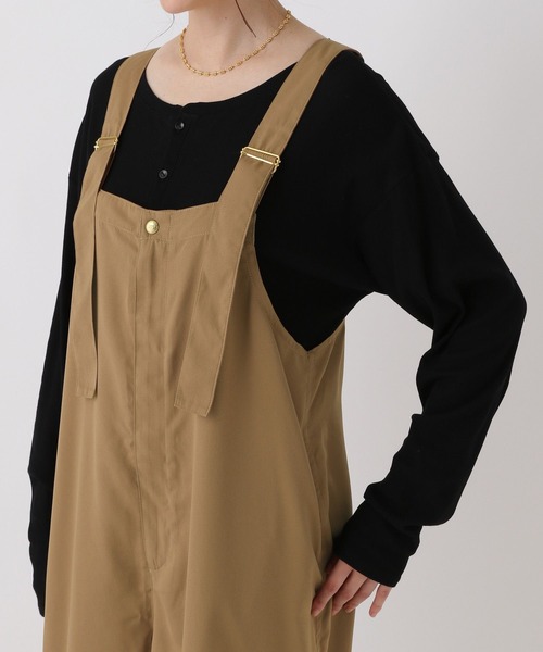 Elura（エルーラ）の「UNIVERSAL OVERALL別注 サロペット/588177（サロペット/オーバーオール・レディース・キャメル/ブラック・FREE）」の14枚目の写真