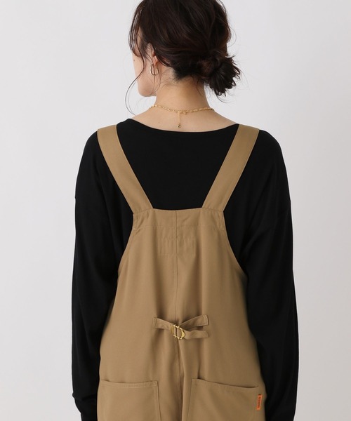 Elura（エルーラ）の「UNIVERSAL OVERALL別注 サロペット/588177（サロペット/オーバーオール・レディース・キャメル/ブラック・FREE）」の19枚目の写真