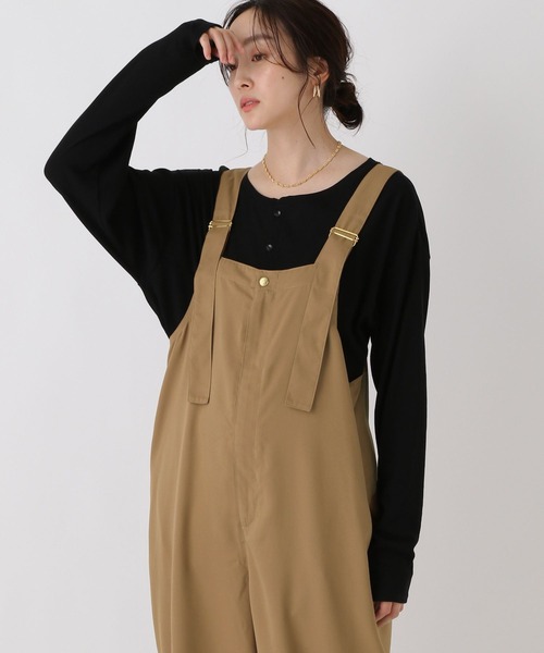 Elura（エルーラ）の「UNIVERSAL OVERALL別注 サロペット/588177（サロペット/オーバーオール・レディース・キャメル/ブラック・FREE）」の6枚目の写真