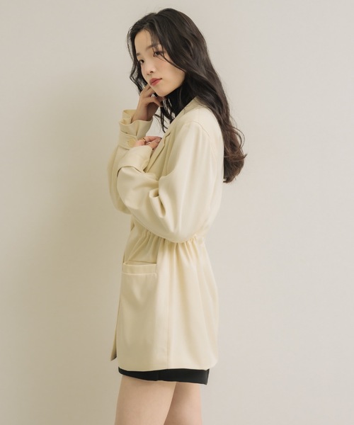 NEUNA（ヌナ）の「2wayソフトジャケット（テーラードジャケット・レディース・アイボリー/ブラック・FREE）」の3枚目の写真