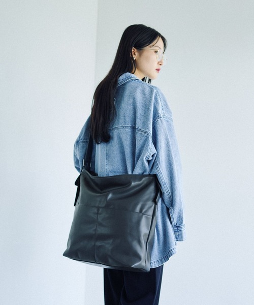 LEPSIM（レプシィム）の「ビッグワンショルバッグ　579071（ショルダーバッグ・レディース・グレー/ブラック・ONE SIZE）」の22枚目の写真