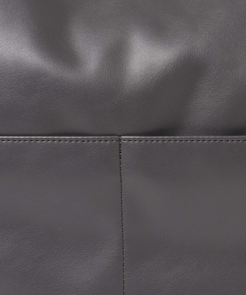 LEPSIM（レプシィム）の「ビッグワンショルバッグ　579071（ショルダーバッグ・レディース・グレー/ブラック・ONE SIZE）」の9枚目の写真