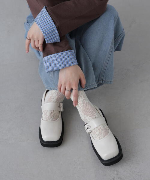 FREE'S MART（フリーズマート）の「◆スクエアメリージェーン（パンプス・レディース・ブラック/シルバー/ホワイト・SMALL/MEDIUM）」の12枚目の写真