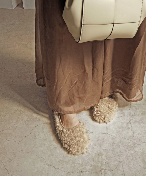 minia（ミニア）の「大人かわいい ふわもこプードルファーバレエシューズ（バレエシューズ・レディース・ブラック/ベージュ・L/M）」の7枚目の写真