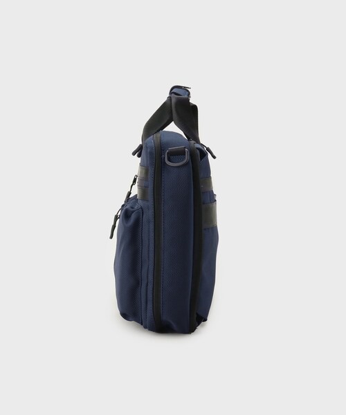 TAKEO KIKUCHI（タケオキクチ）の「【3WAY】ラージキャパシティ ブリーフバッグ（ビジネスバッグ・メンズ・ブラック/ネイビー/モスグリーン・00）」の5枚目の写真